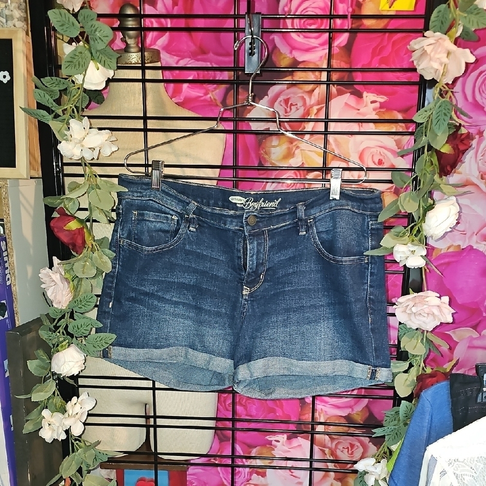 Old Navy Women's Boyfriend Denim Shorts - Blue Size 12 Like New